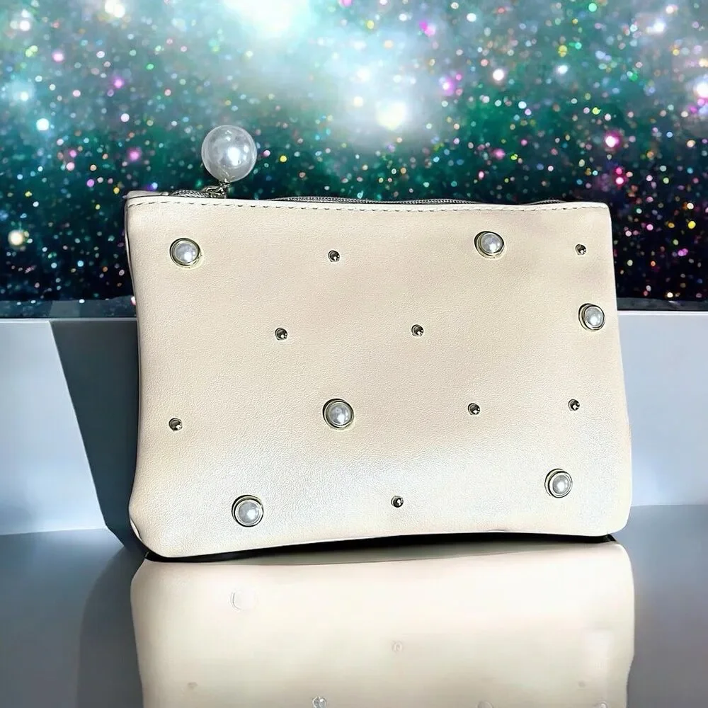IPSY Glitz & Glam Mystery Bag Zippered 5” x 7” New Without Tags Bag Only